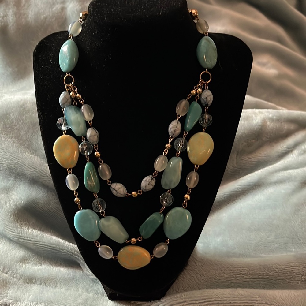 Vintage acrylic necklace